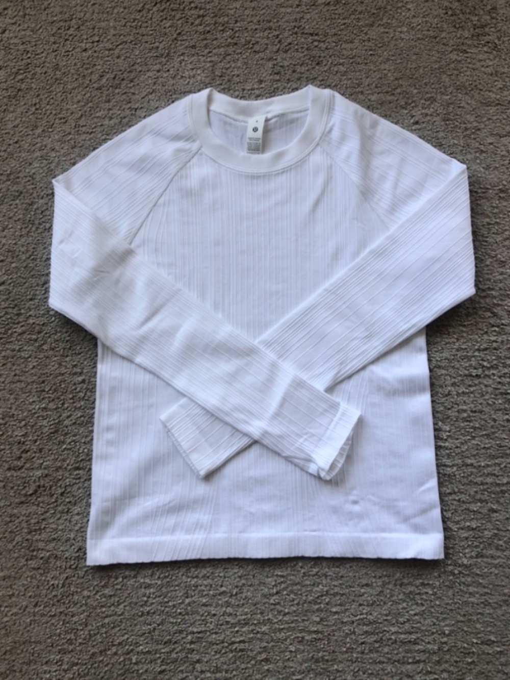 LULULEMON Rest Less Variegated Ribbed T-shirt.NWOT. - Picture 1 of 10